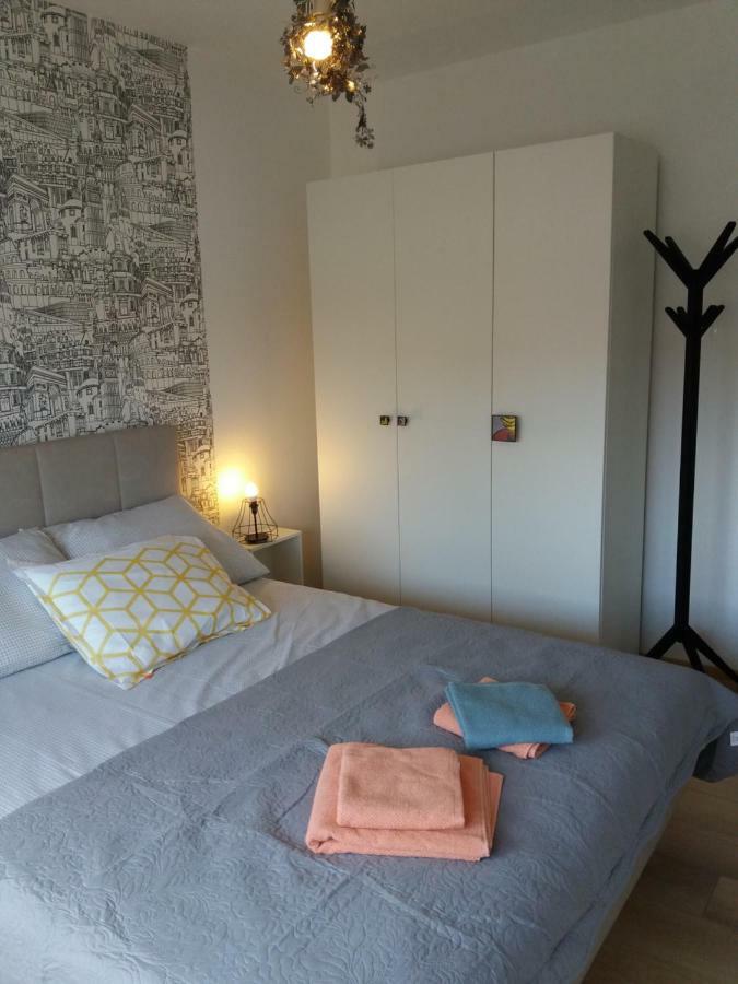 Lola App In City Center, 4+1 Pax PUY 외부 사진
