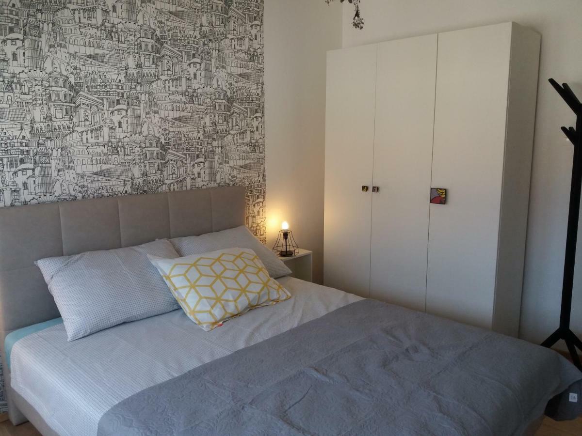 Lola App In City Center, 4+1 Pax PUY 외부 사진