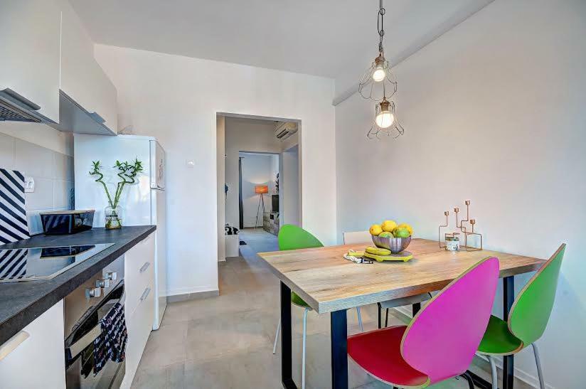 Lola App In City Center, 4+1 Pax PUY 외부 사진